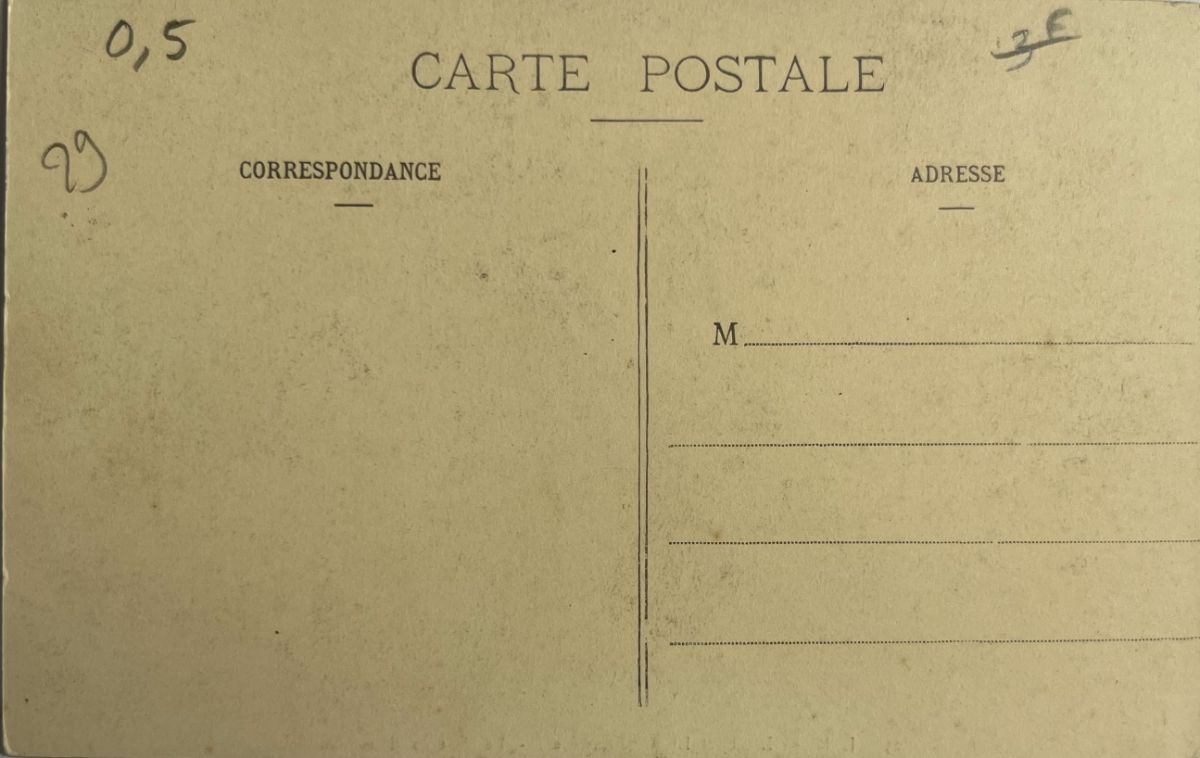 CPA FR29 Lampaul-Guimiliau (Finistère) - La Mise au Tombeau