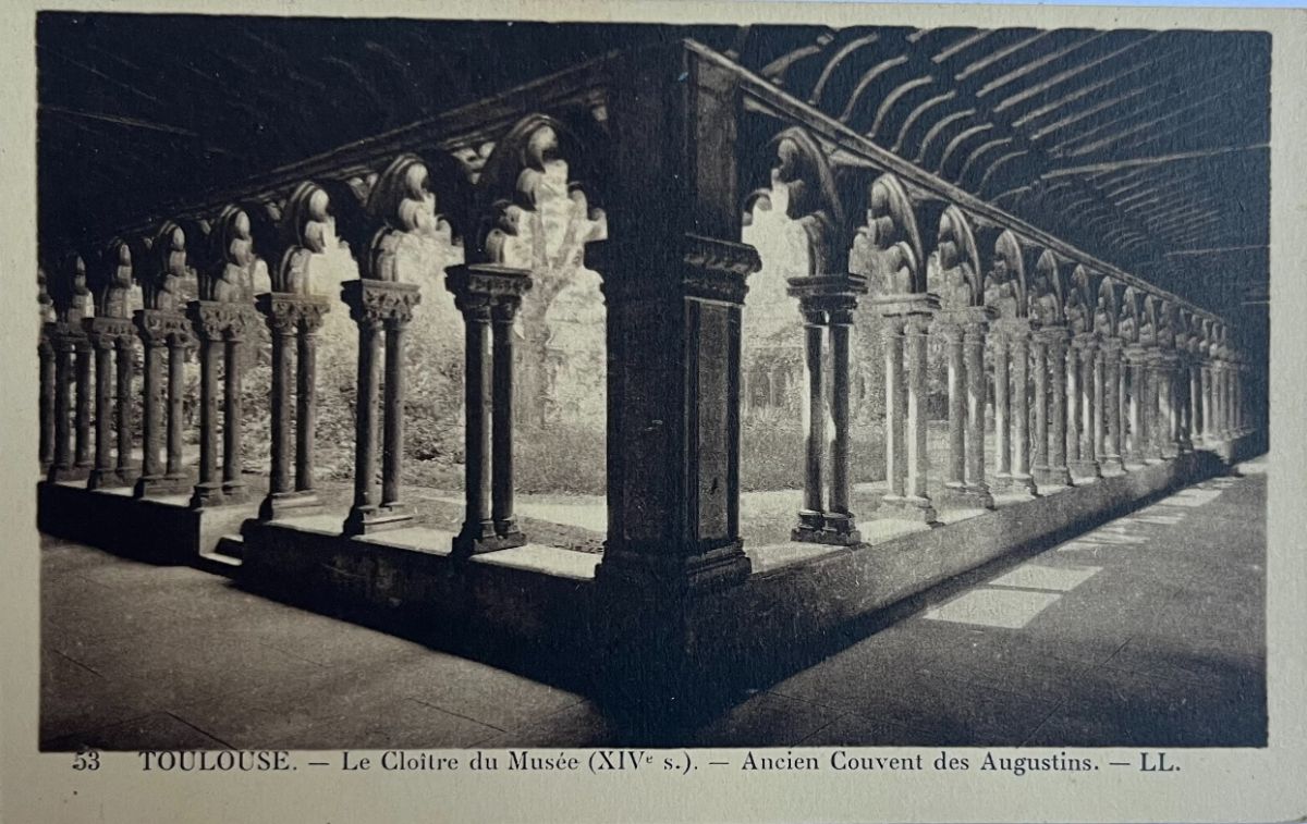 CPA FR31 TOULOUSE - Le Cloître du Musée (XVIe s) - Ancien Couvent des Augustins LL
