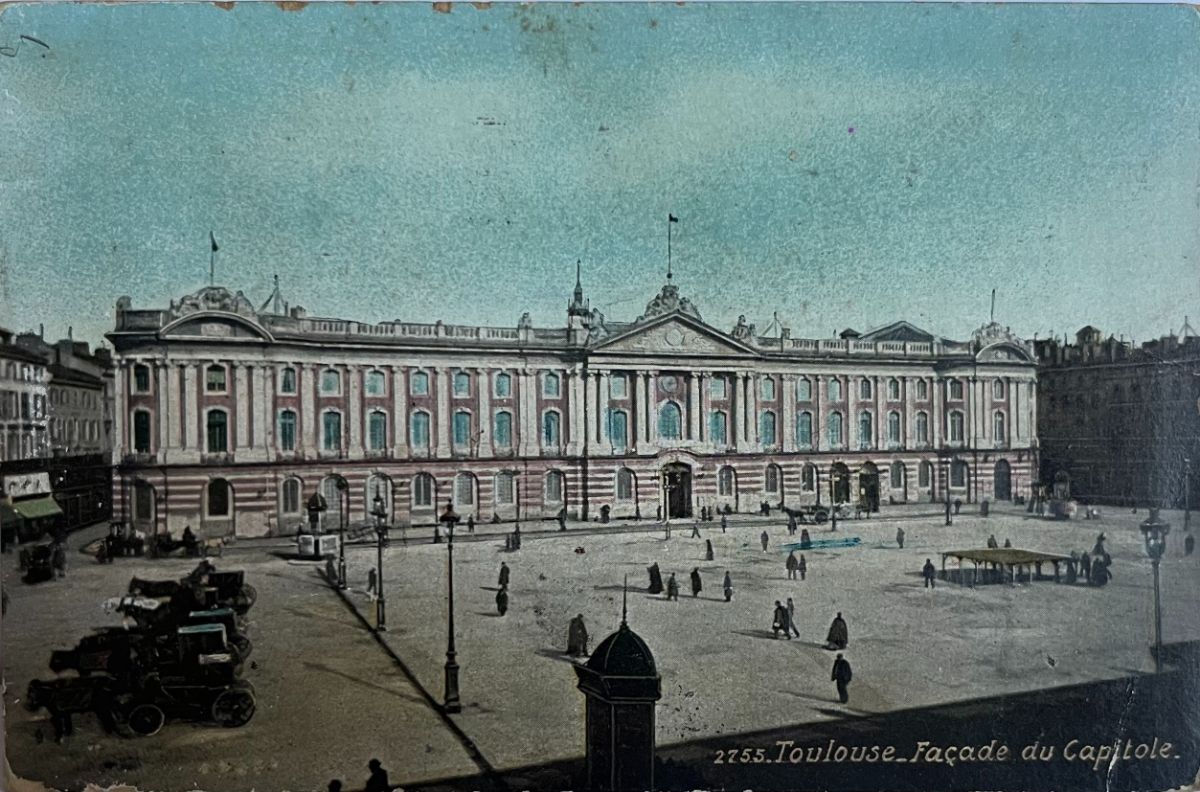 CPA FR31 Toulouse - Façade du Capitole