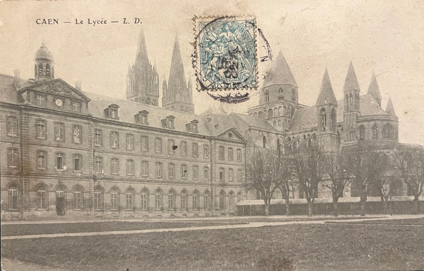 CPA FR14 Caen - Le Lycée - L.D.