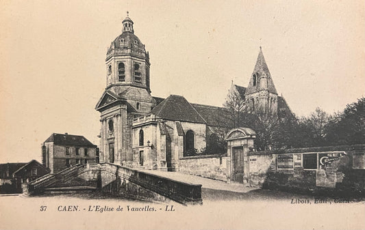 CPA FR14 Caen - L’Eglise de Vaucelles - LL