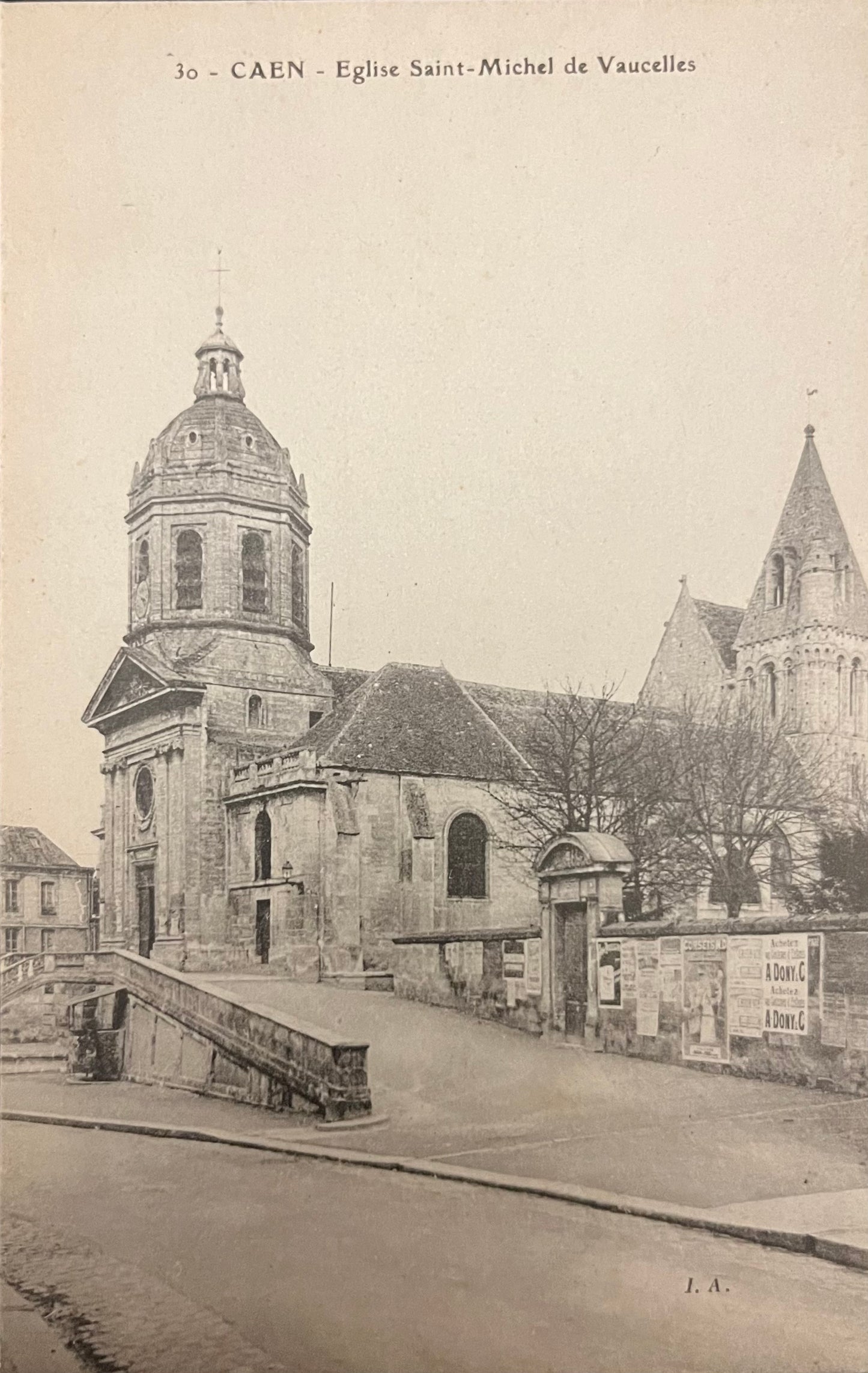 CPA FR14 Caen - Église Saint-Michel de Vaucelles