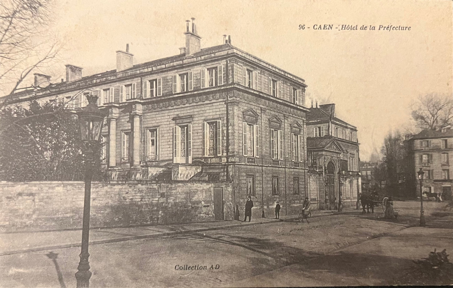 CPA FR14 Caen - Hôtel de la Préfecture