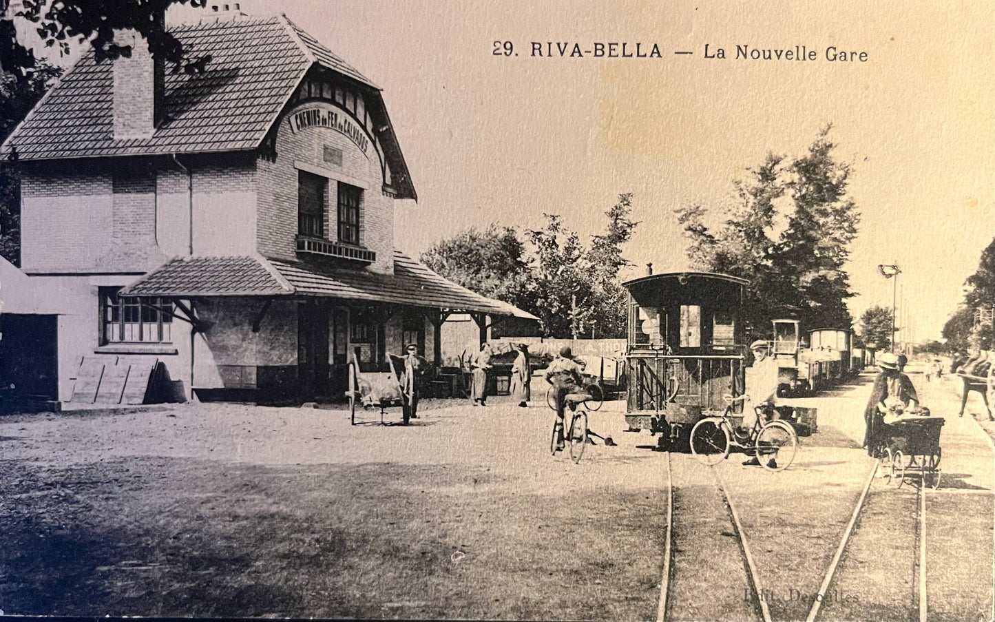 CPA FR14 Riva-Bella - La Nouvelle Gare