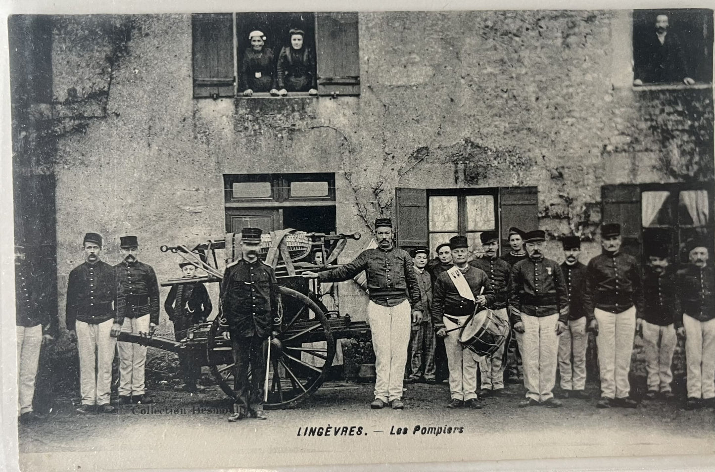 CPA FR14 Lingèvres - Les Pompiers