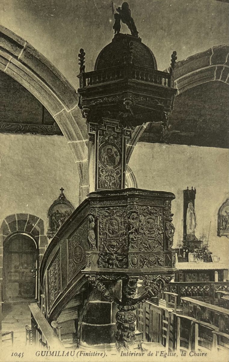 CPA FR29 Guimiliau (Finistère) - Intérieur de l'Eglise, la Chaire