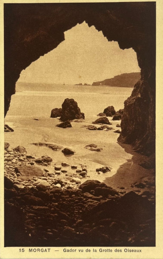 CPA FR29 Morgat - Gador vu de la Grotte des Oiseaux