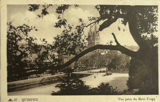 CPA FR29 Quimper - Vue prise du Mont Frugy
