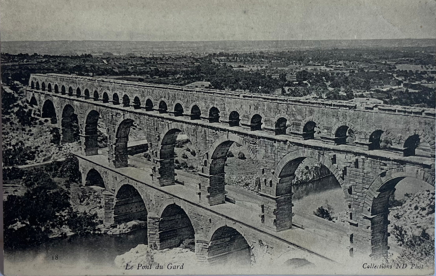 CPA FR30 Le Pont du Gard