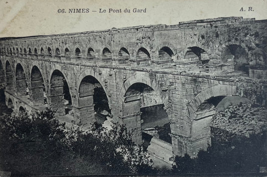 CPA FR30 Nimes - Le Pont du Gard AR