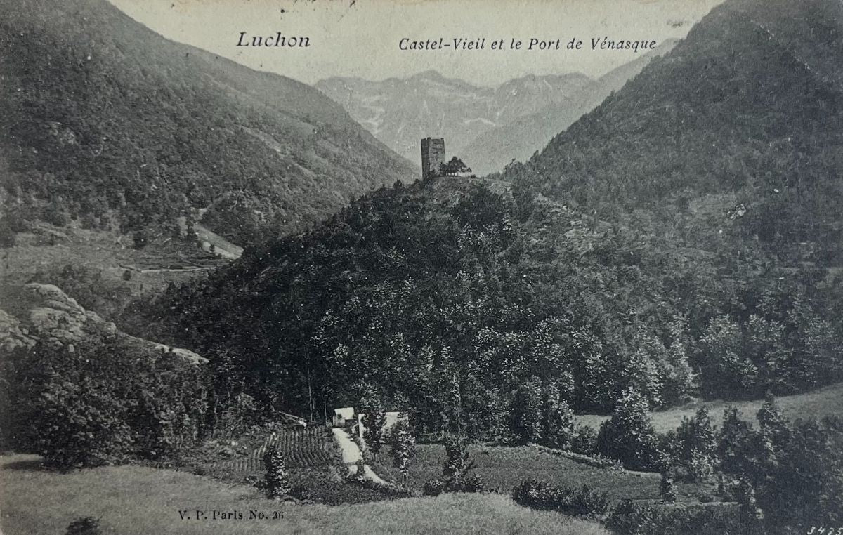 CPA FR31 Luchon - Castel-Vieil et le Port de Vénasque