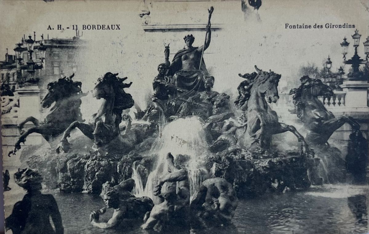 CPA FR33 Bordeaux - Fontaine des Girondins