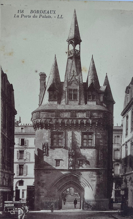 CPA FR33 Bordeaux - La Porte du Palais LL