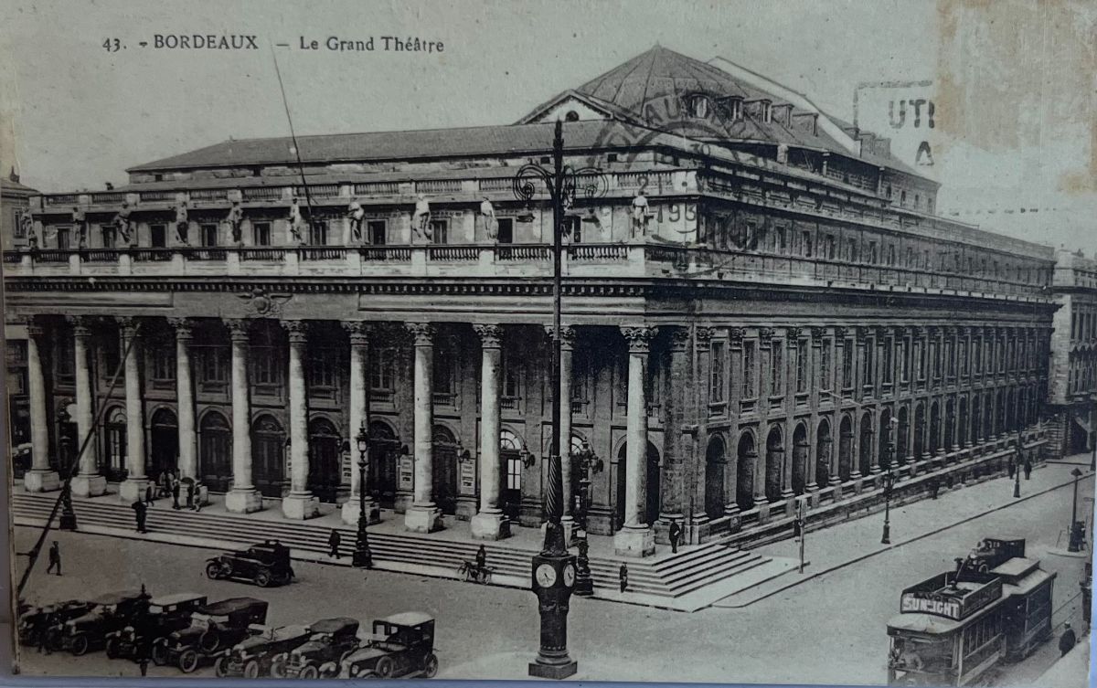 CPA FR33 Bordeaux - Le Grand Théâtre