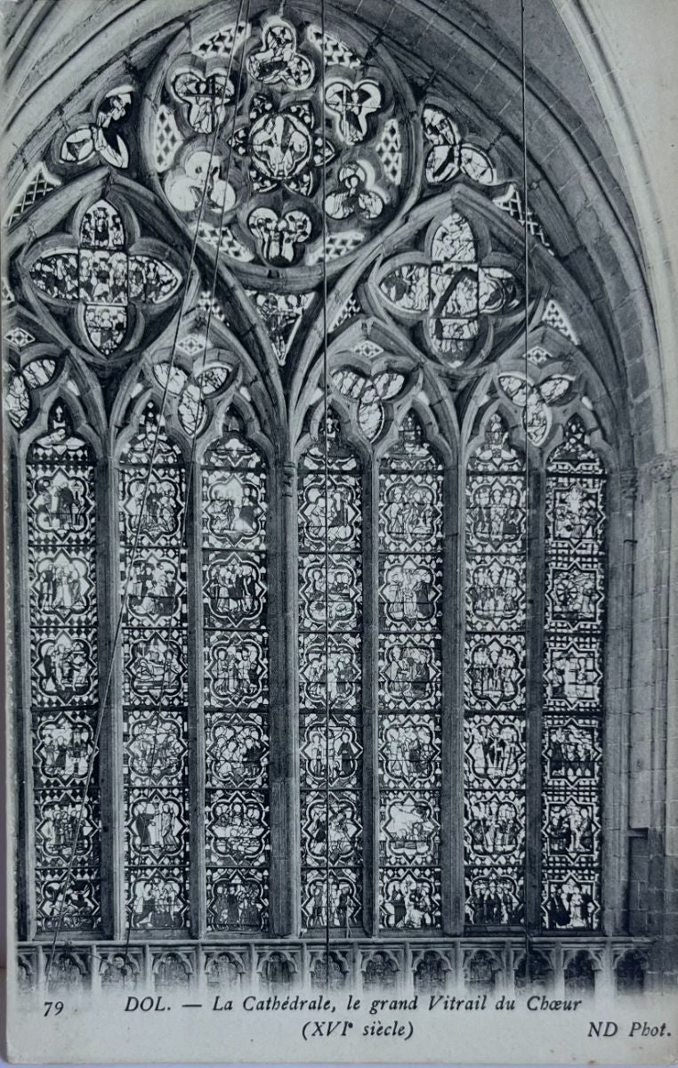 CPA FR35 Dol-de-Bretagne - Le Cathédrale, le grand Vitrail du Chœur (XVIe siècle)
