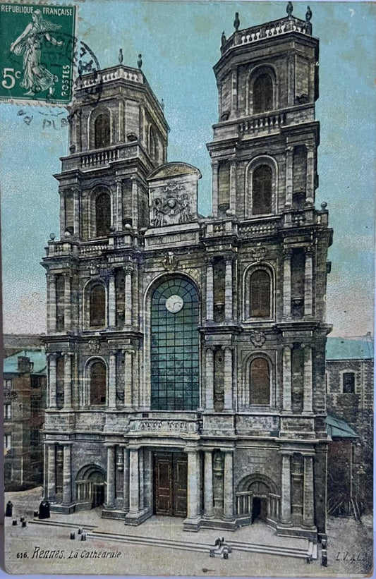 CPA FR35 Rennes - La Cathédrale LV