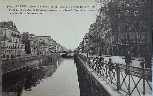 CPA FR35 Rennes - Quai Lamennais (1842) - Quai de Nemours jusqu'en 1888 (Une partie du Quai se trouve comprise entre la Tour St-Yves et les anciens Moulins de la Poissonnerie)