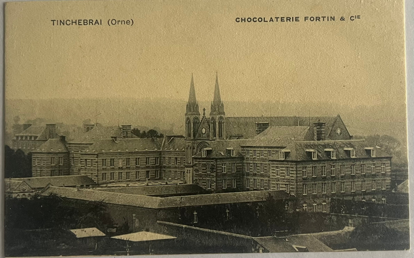 CPA FR61 Tinchebrai (Orne) - Chocolaterie Fortin & Cie recto