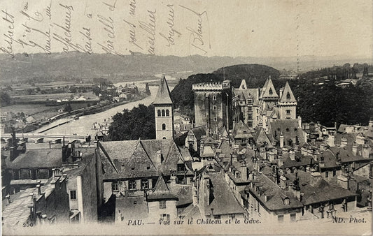 CPA FR64 Pau - Vue sur le Château et le Gave - ND Phot