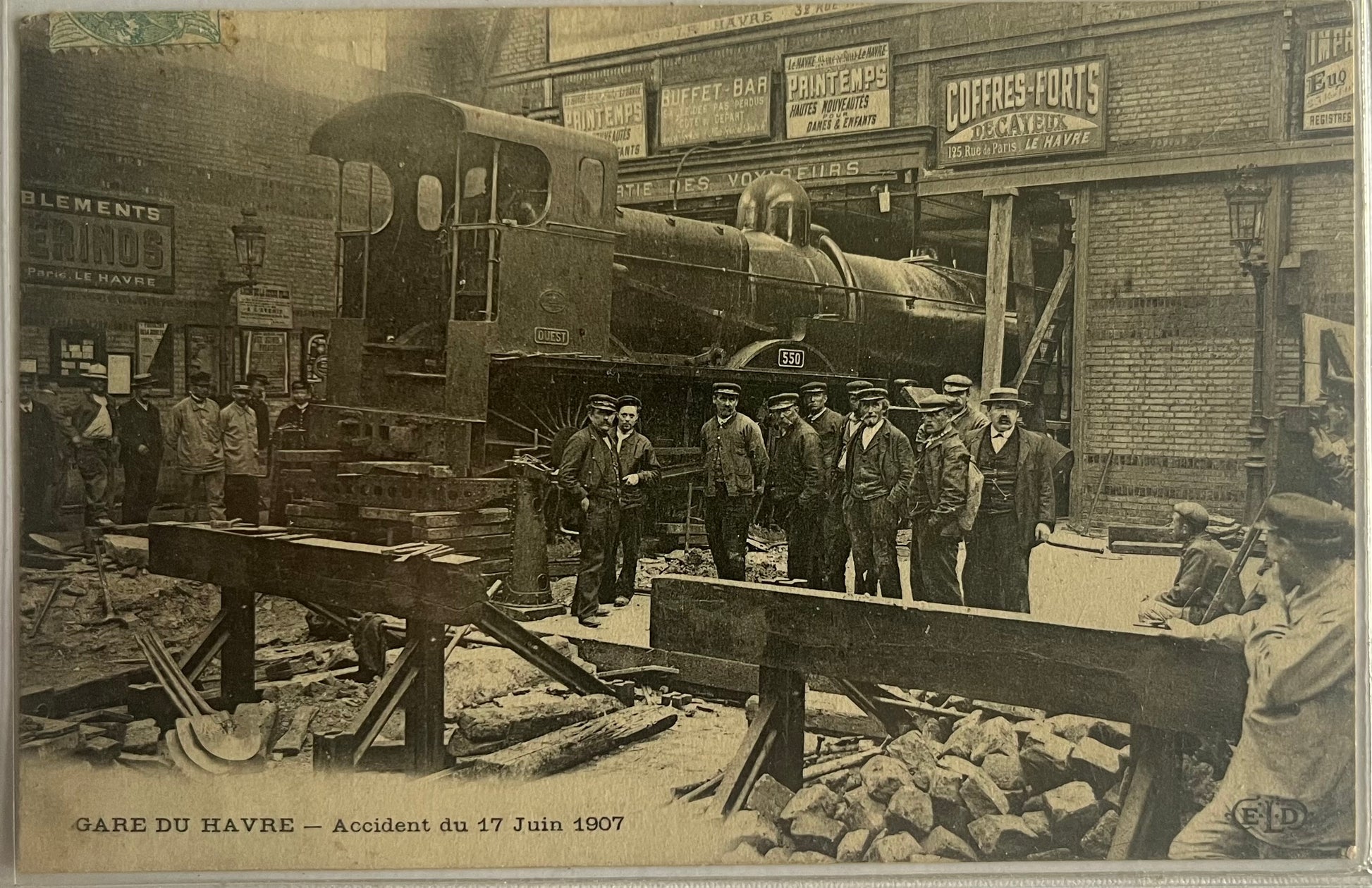CPA FR76 Gare du Havre - Accident du 17 juin 1907 recto