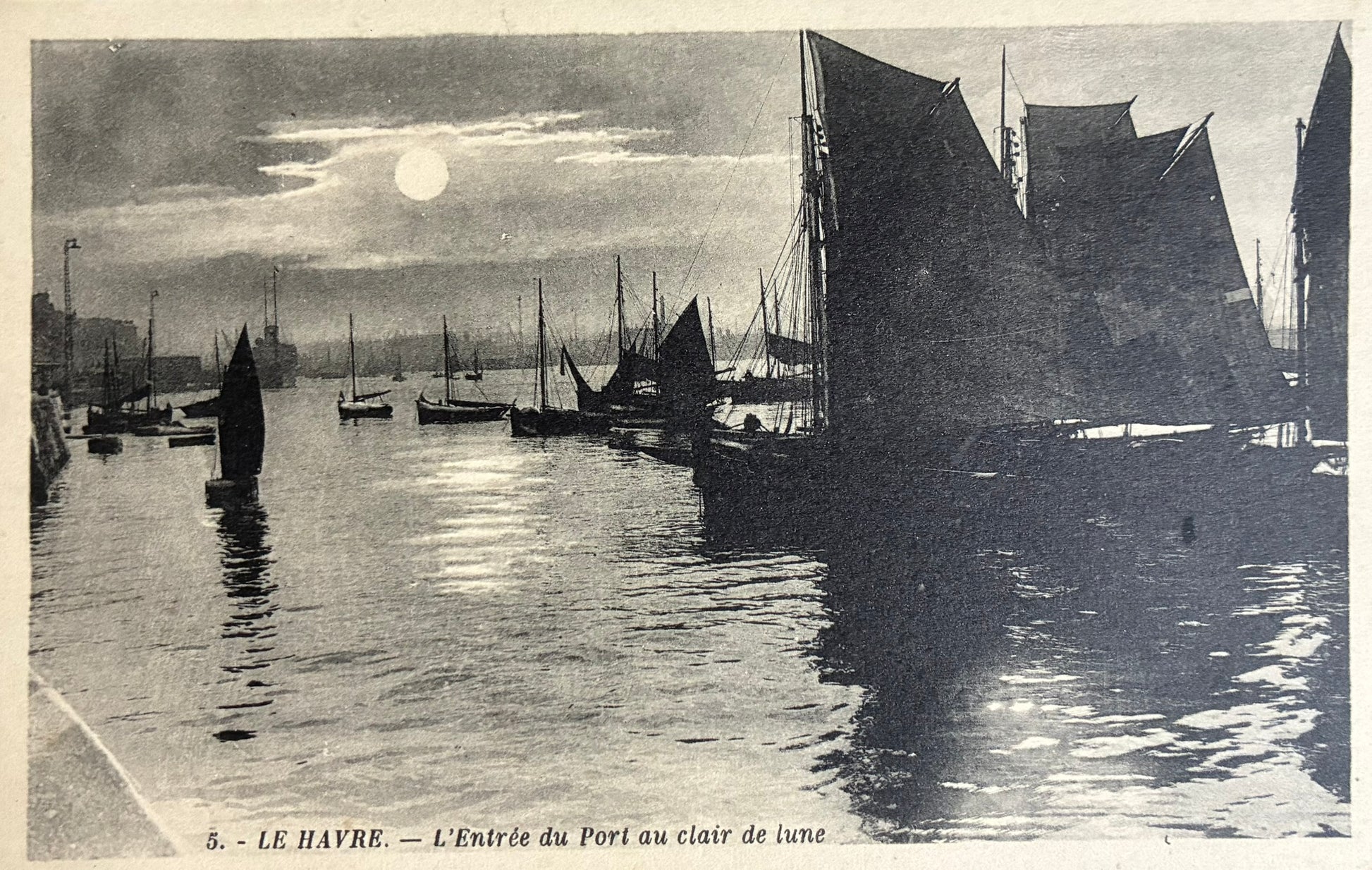CPA FR76 Le Havre - L'Entrée du Port au clair de lune
