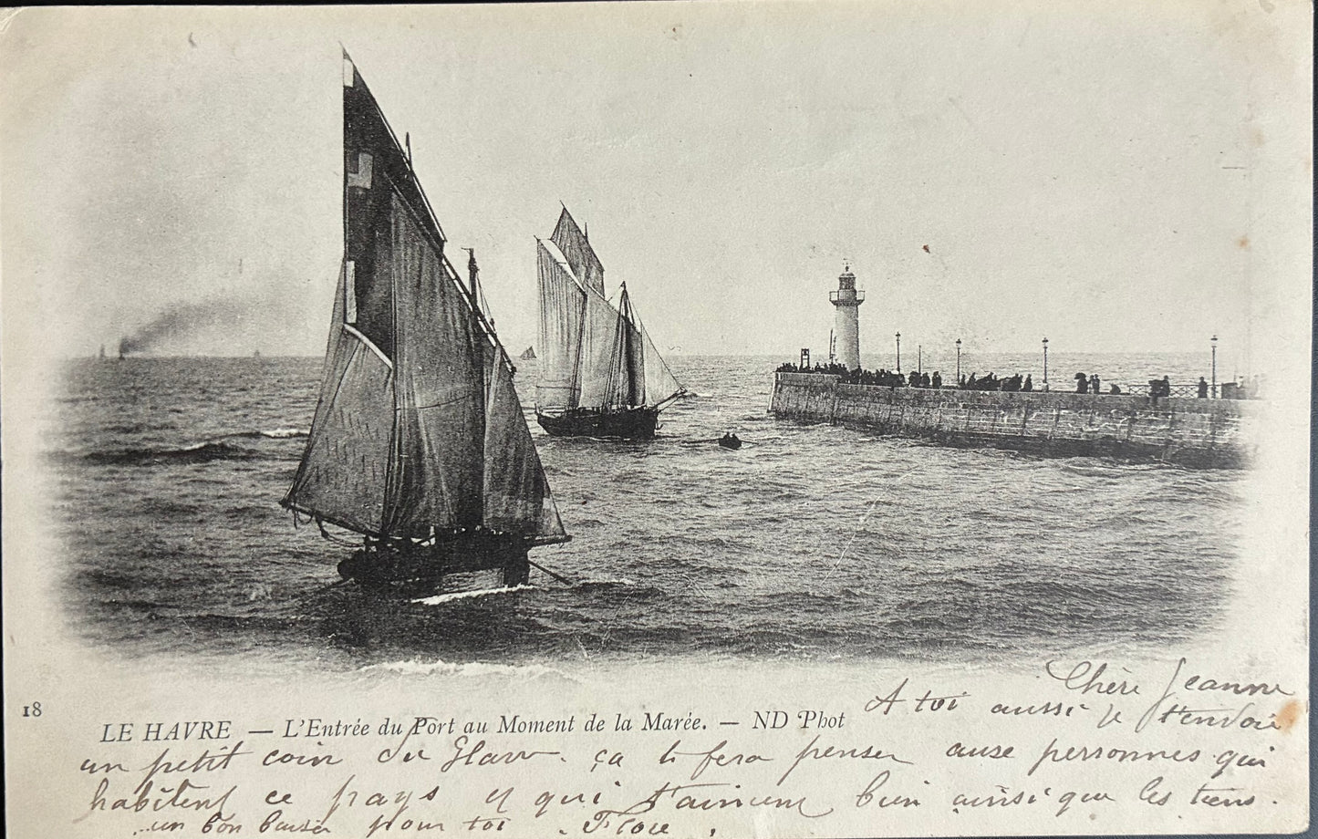 CPA FR76 Le Havre - L'Entrée du Port au moment de la Marée