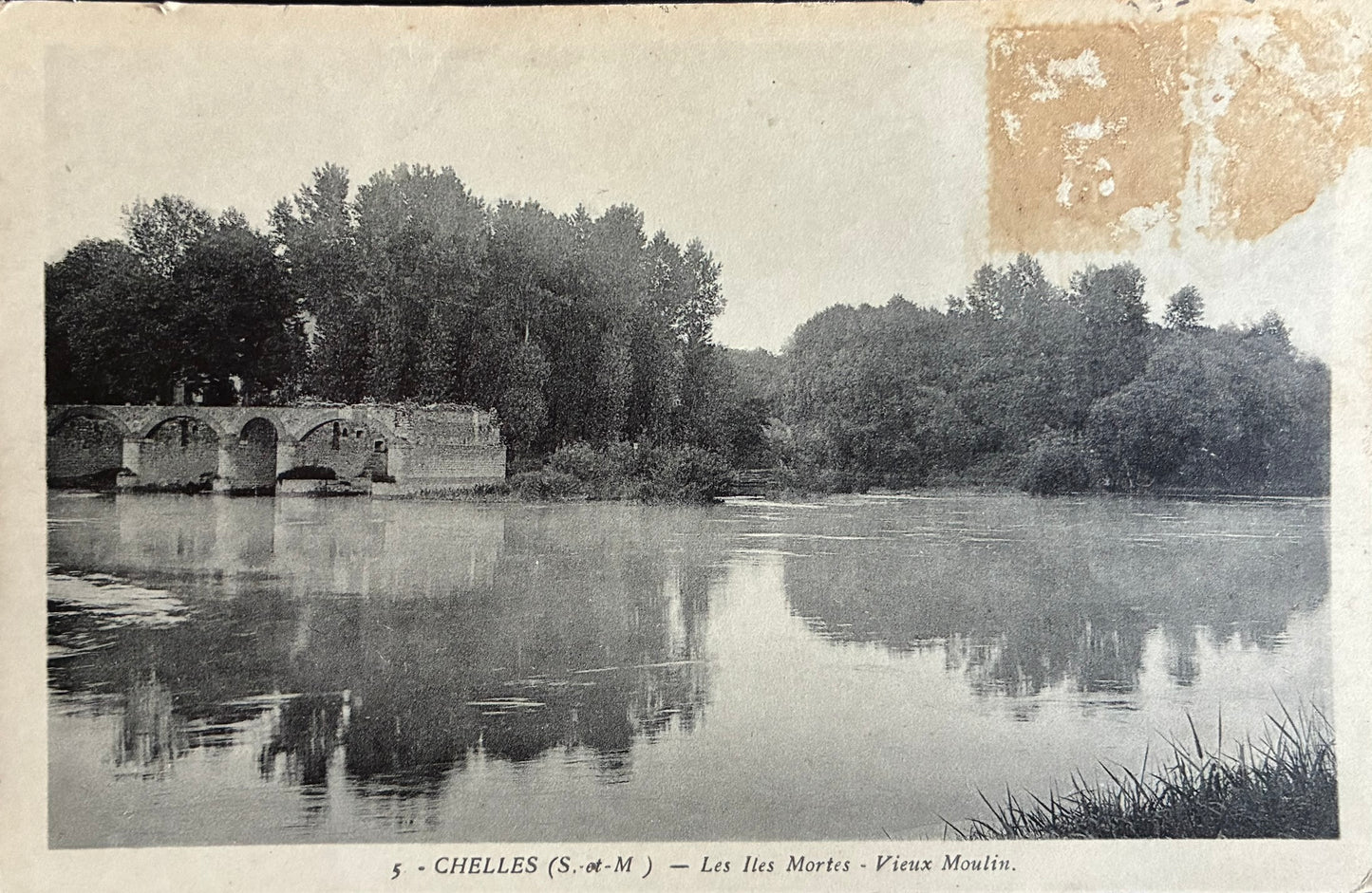 CPA FR77 Chelles - Les Iles Mortes - Vieux Moulins