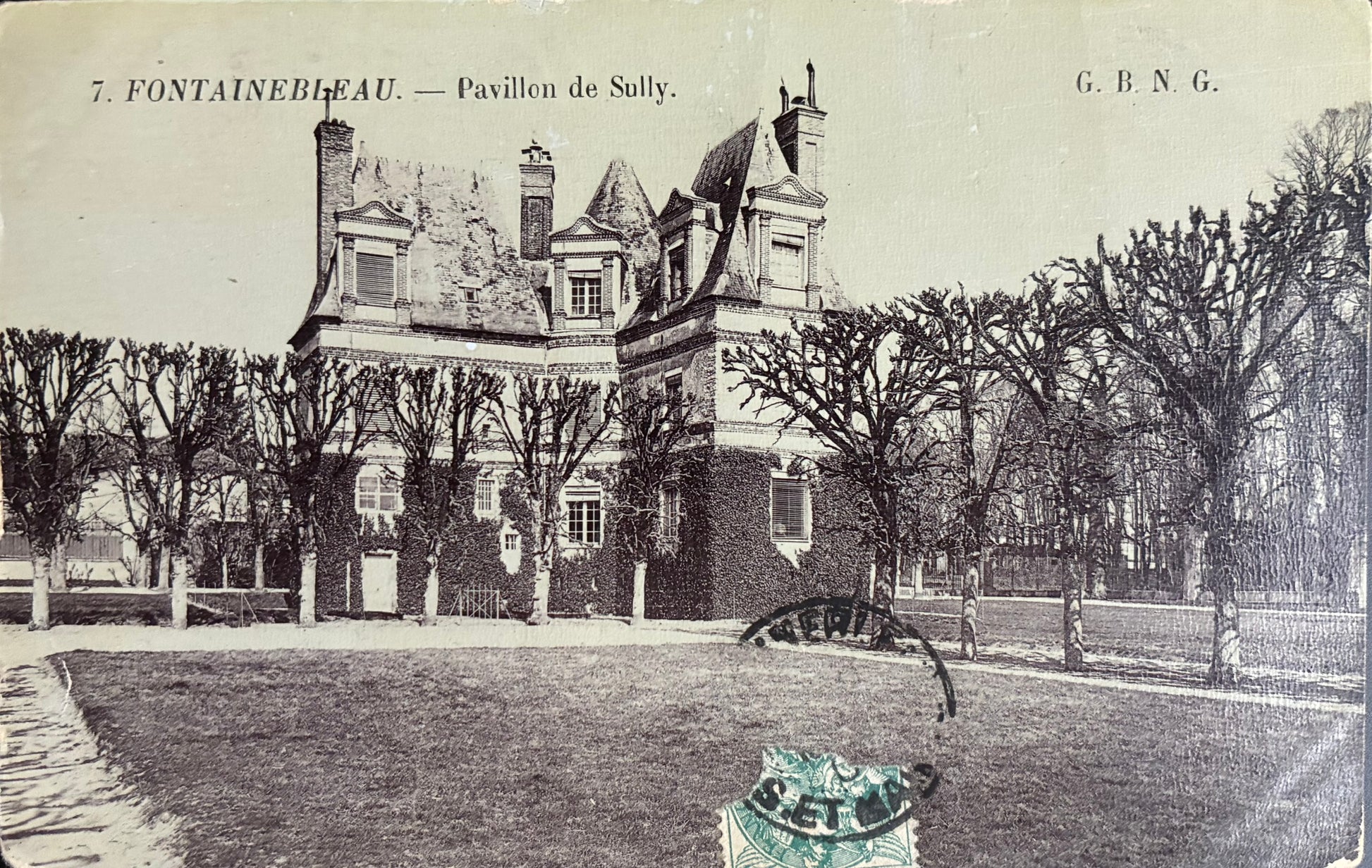CPA FR77 Fontainebleau - Pavillon de Sully