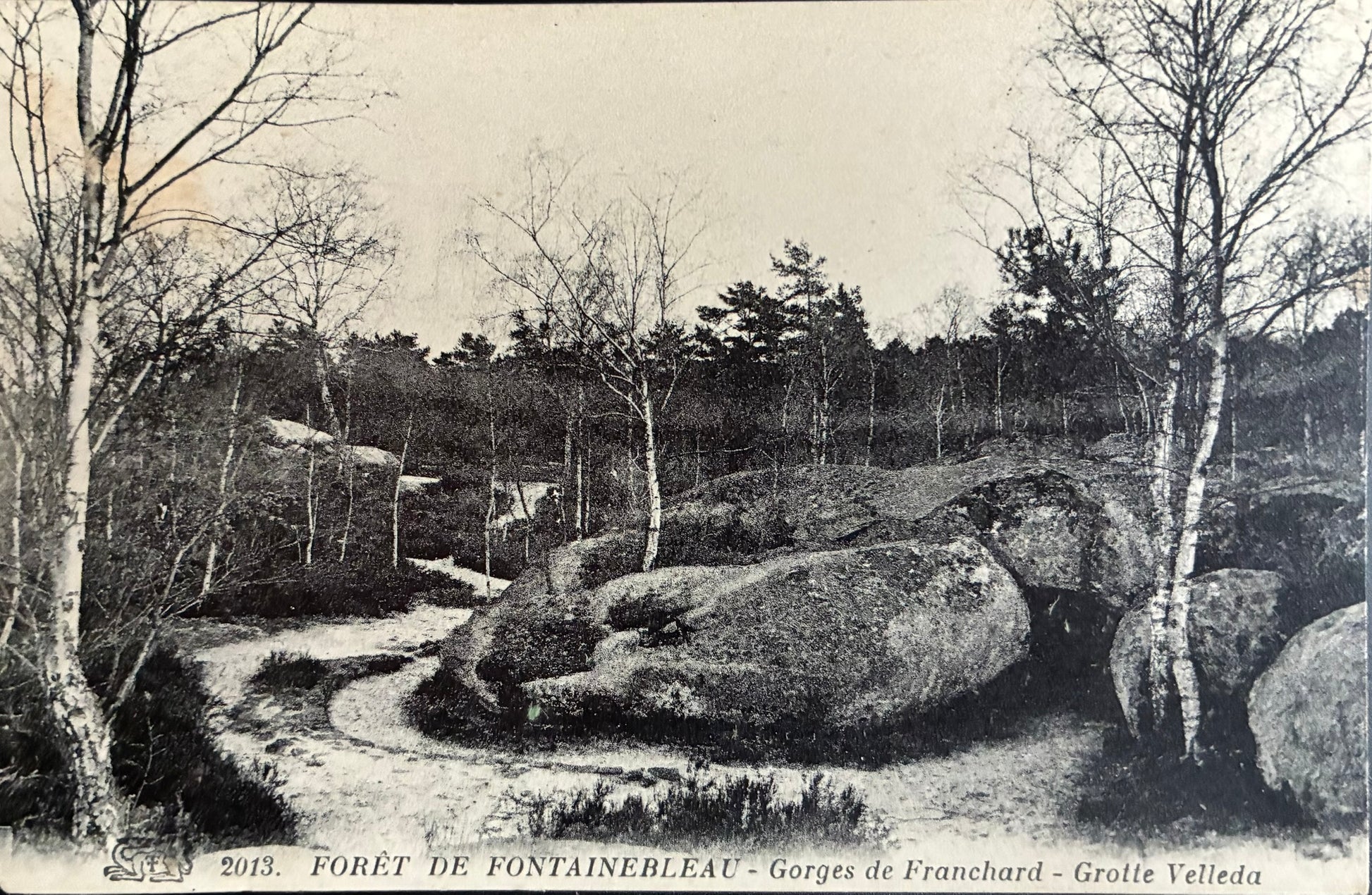 CPA FR77 Forêt de Fontainebleau - Gorges de Franchard - Grotte Velleda
