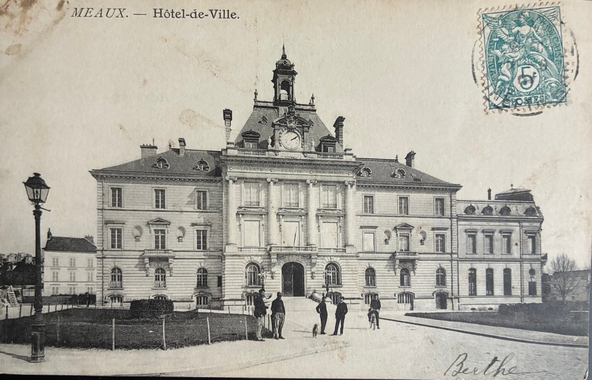 CPA FR77 Meaux - Hôtel-de-Ville
