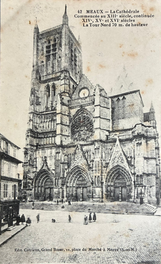 CPA FR77 Meaux - La Cathédrale - La Tour Nord 70m de hauteur
