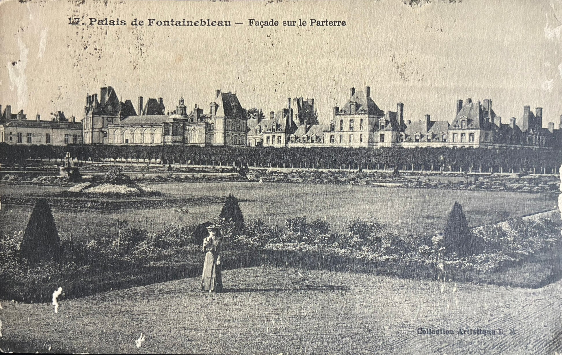 CPA FR77 Palais de Fontainebleau - Façade sur le Parterre