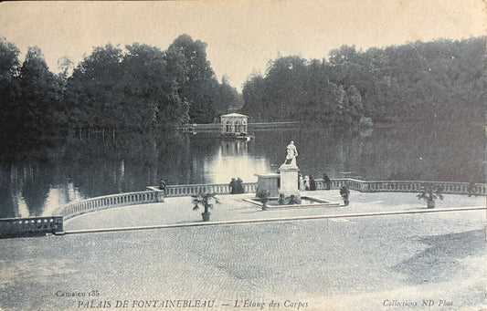 CPA FR77 Palais de Fontainebleau - L'étang des Carpes
