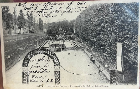CPA FR80 Roye - Le jeu de paume - Préparatifs du bal de Saint-Florent