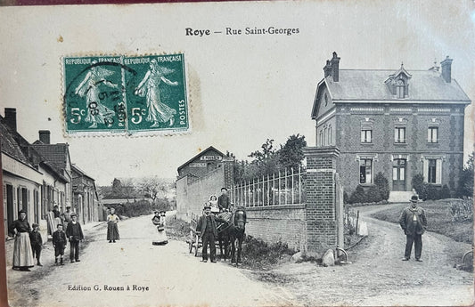 CPA FR80 Roye - Rue Saint-Georges