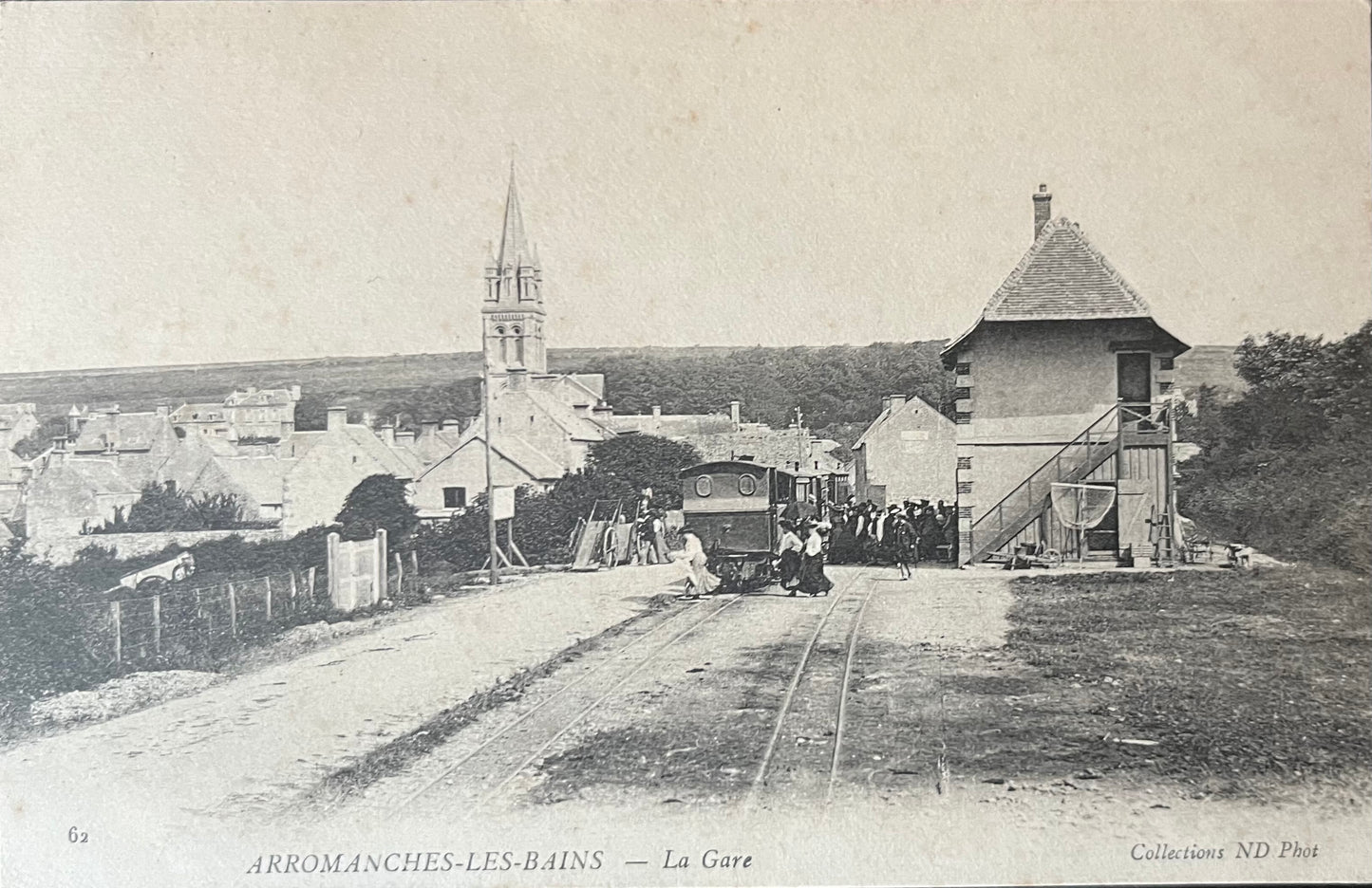 CPA FR14 Arromanches-les-bains - La Gare