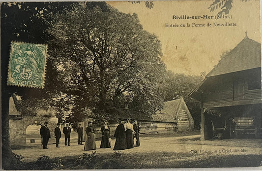 CPA FR76 Biville-sur-Mer (S.-Inf.) - Entrée de la Ferme de Neuvillette